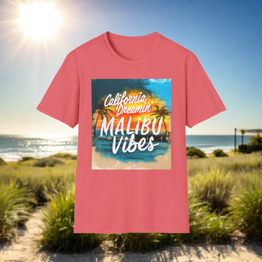 California Dreamin, Malibu Vibes - Unisex Softstyle T-Shirt